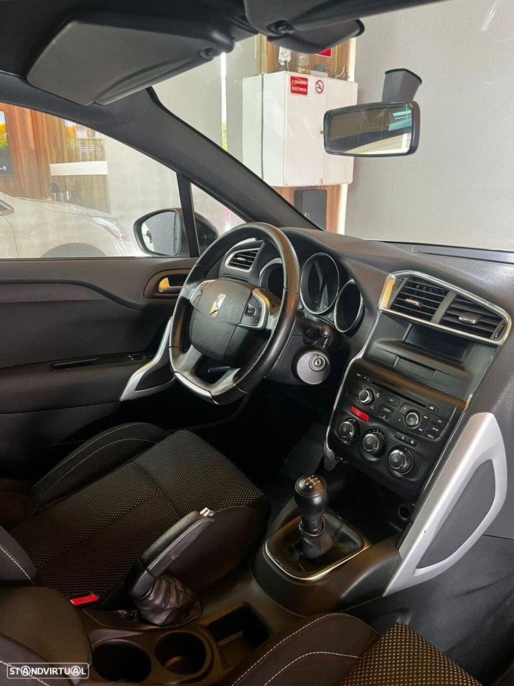 Citroën DS4 1.6 HDi Chic - 13