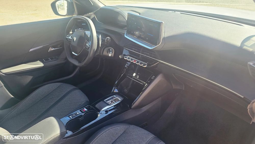 Peugeot 2008 Hybrid 145 e-DSC Allure - 15