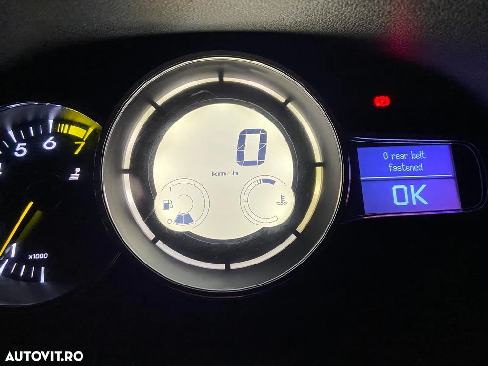 Renault Megane Grandtour ENERGY TCe 115 Start & Stop Authentique - 10