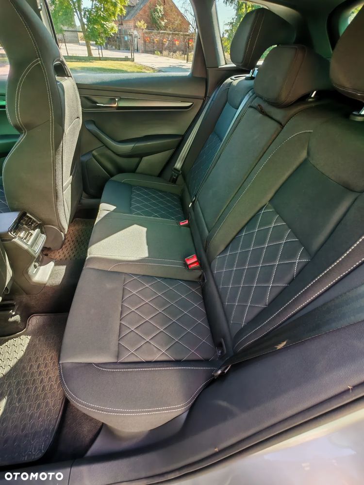 Skoda Karoq 1.5 TSI ACT Sportline DSG - 7