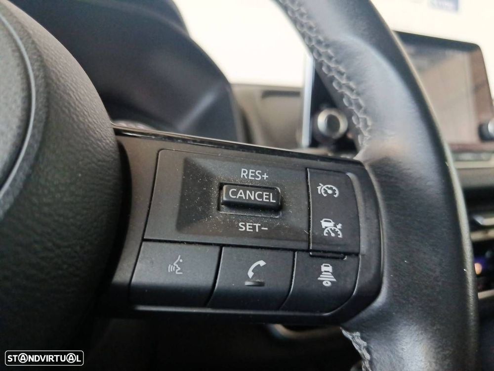 Nissan Qashqai 1.3 DIG-T Acenta - 17