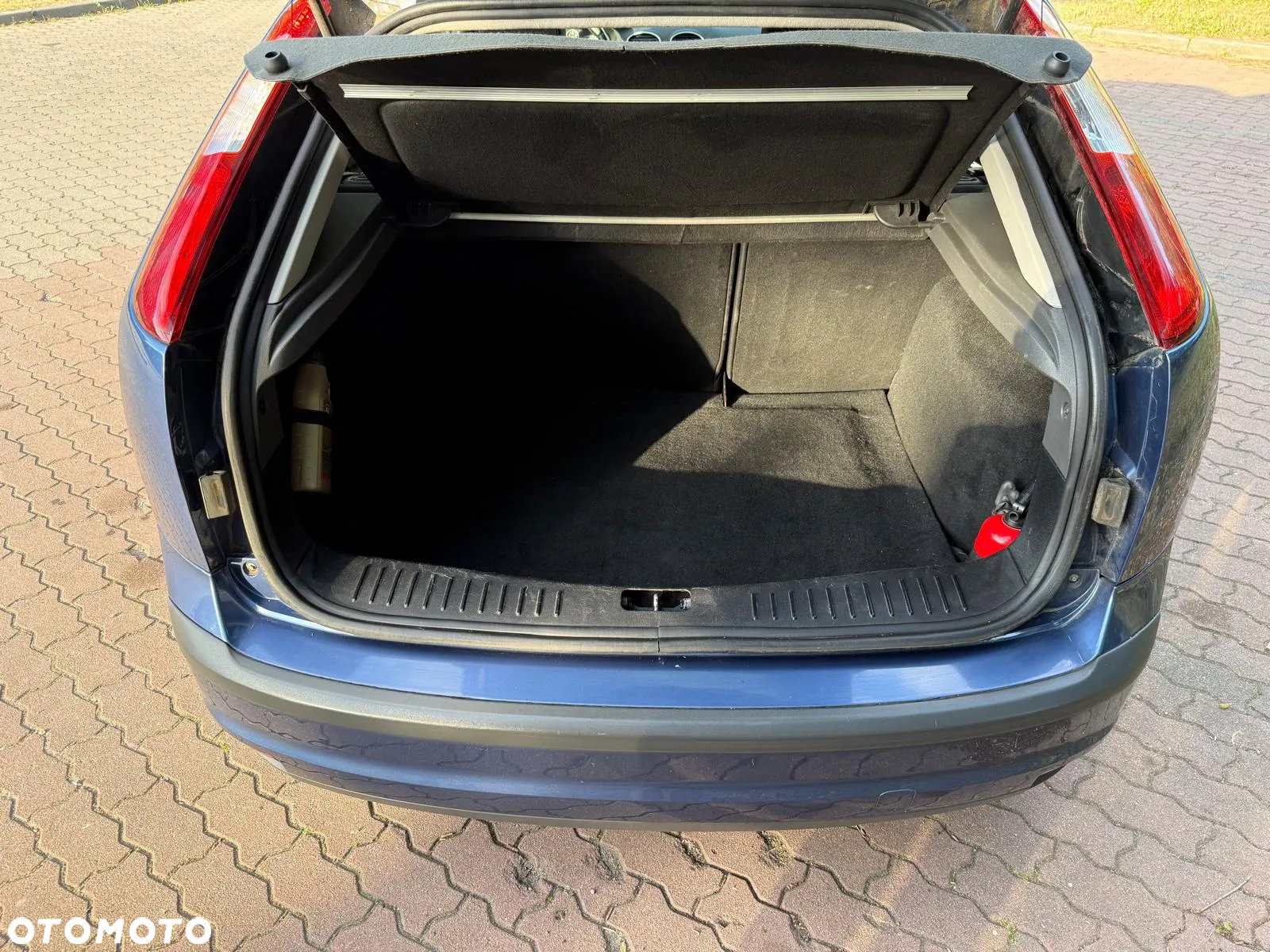 Ford Focus 2.0 16V Ghia - 12