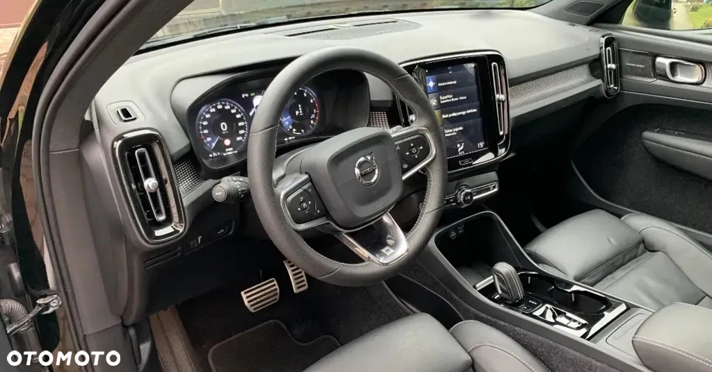 Volvo XC 40 T4 AWD R-Design - 39