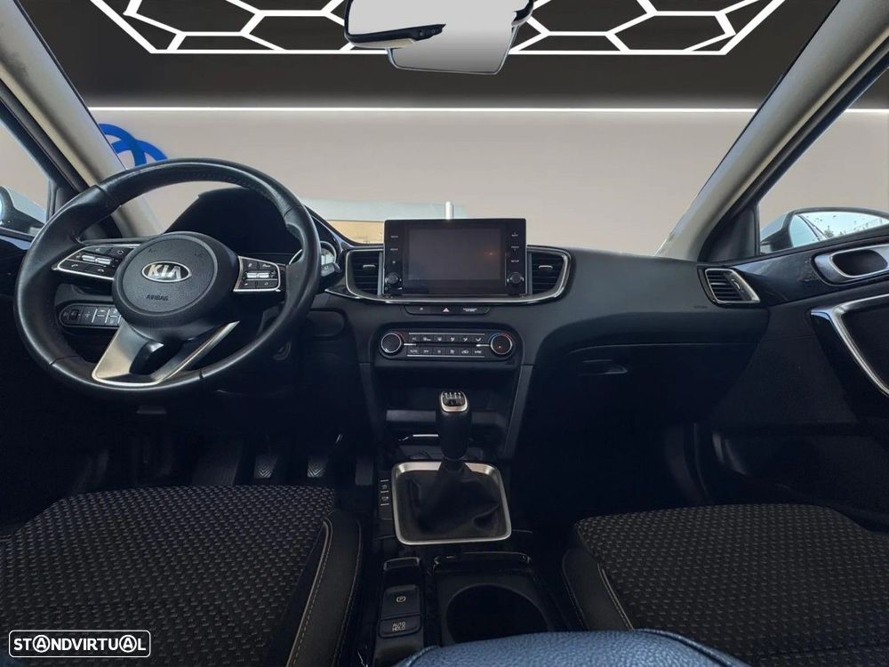 Kia Ceed 1.0 T-GDi Drive - 10