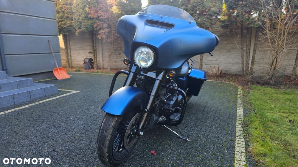 Harley-Davidson FLHXS Special - 4