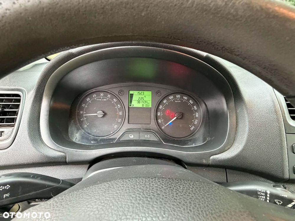 Skoda Fabia - 8