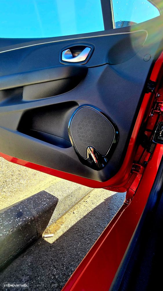 Renault Clio 1.5 dCi # - 23