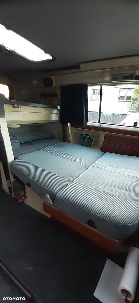 Volkswagen California - 11