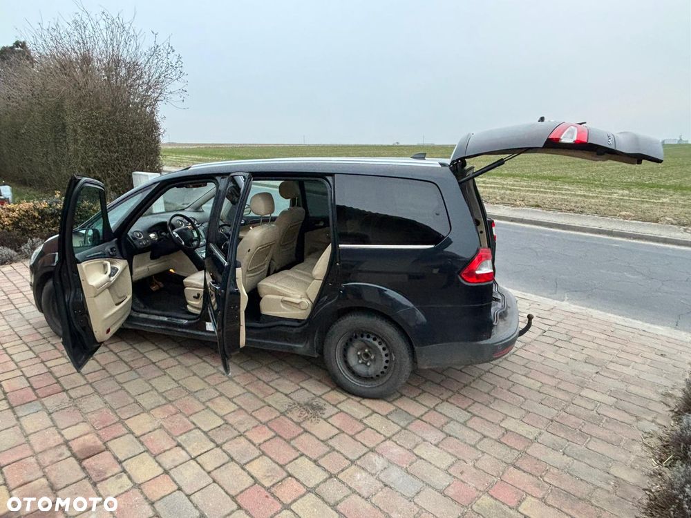 Ford Galaxy 2.0 EcoBoost Titanium - 8