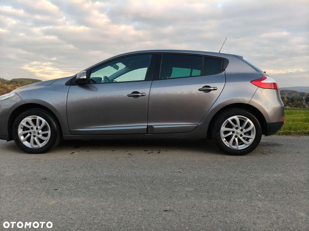 Renault Megane Grandtour ENERGY TCe 115 Start & Stop Authentique - 7