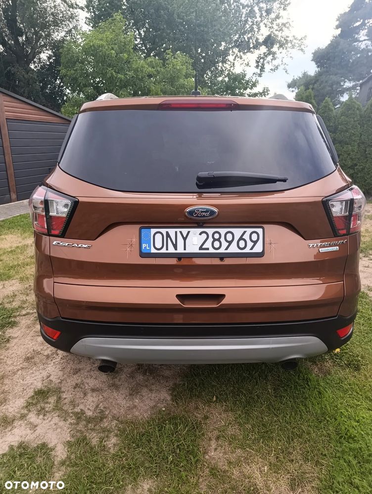 Ford Escape 2.0 EcoBoost AWD Titanium - 6