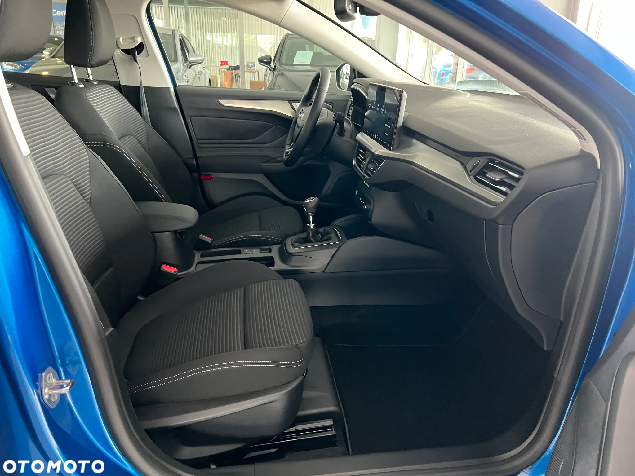 Ford Focus 1.0 EcoBoost Titanium - 38
