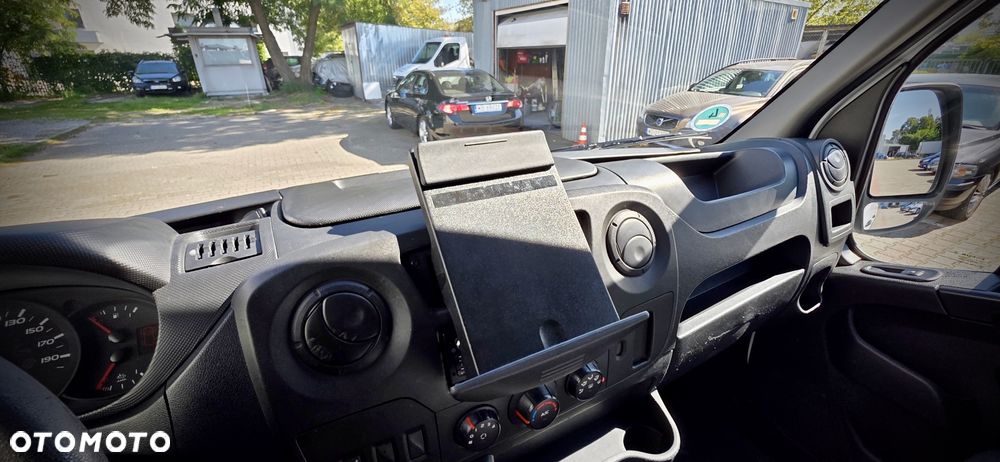 Renault Master - 22