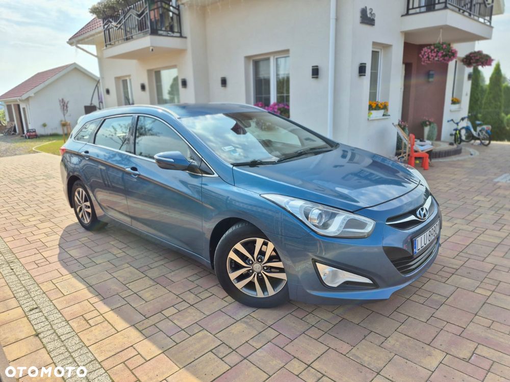 Hyundai i40 1.7 CRDi Automatik Style - 1