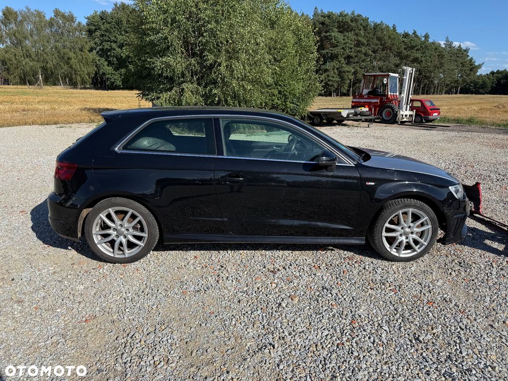 Audi A3 3-drzwiowe 1.8 TFSI Quattro Ambiente S tronic - 4