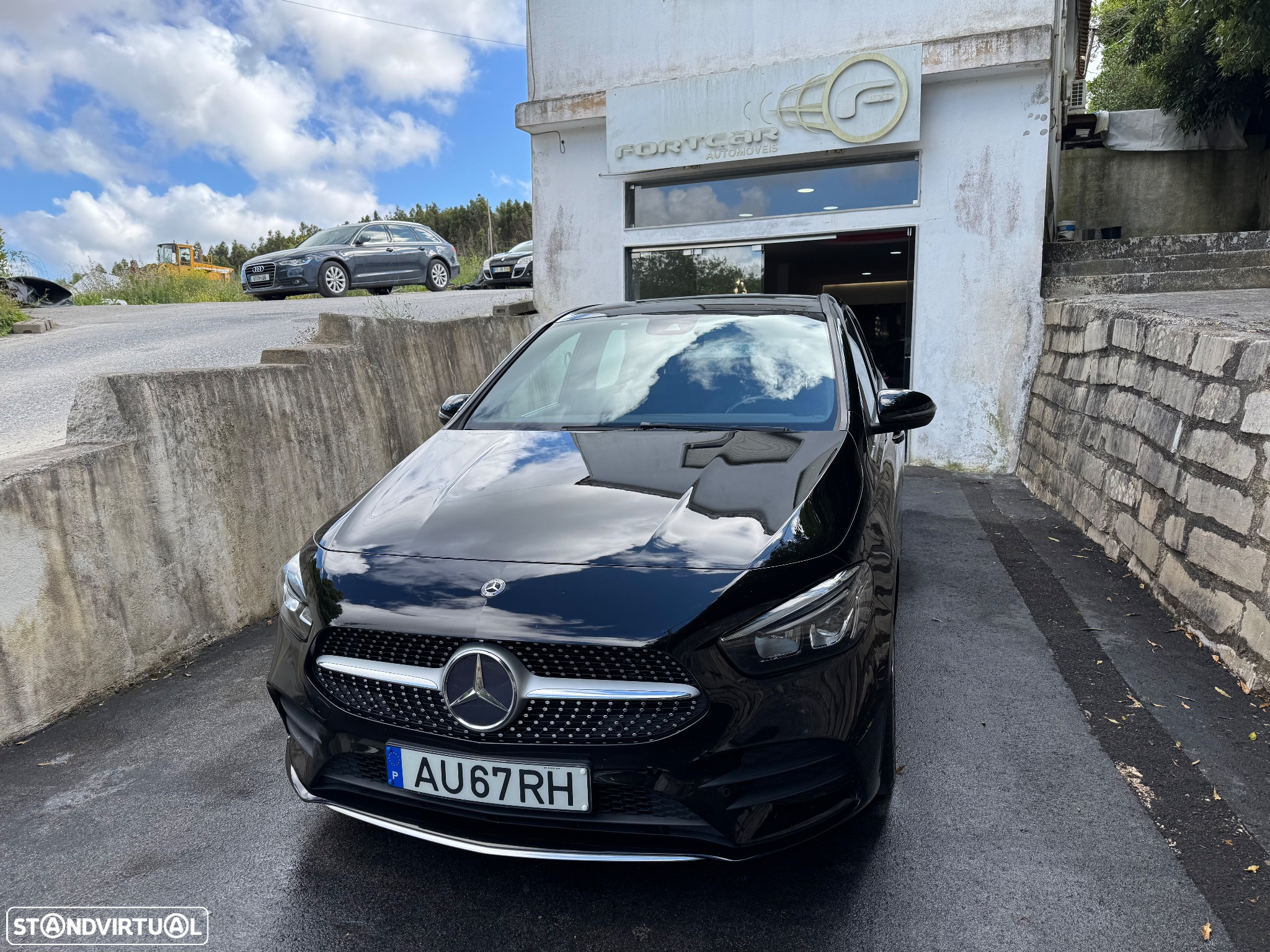 Mercedes-Benz B 180 d AMG Line - 2