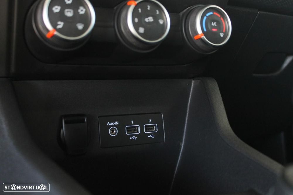 Renault Clio 1.5 Blue dCi Intens - 26