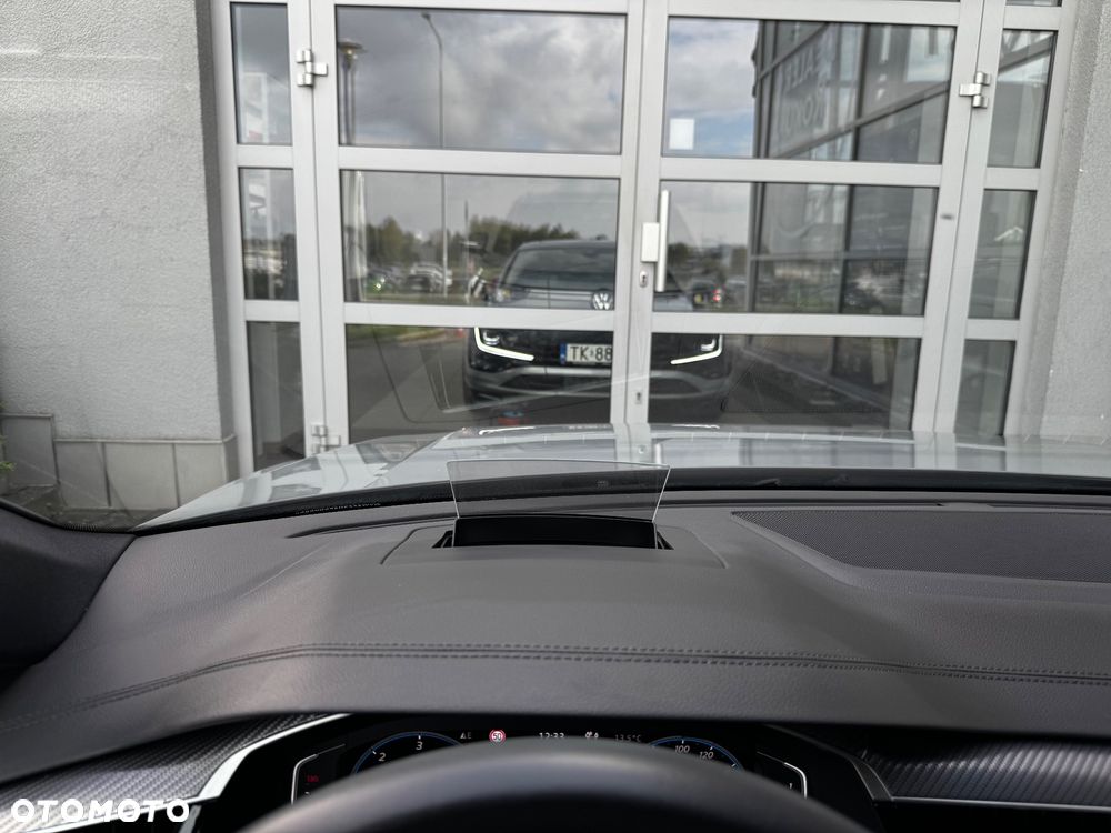 Volkswagen Arteon Shooting Brake 2.0 TDI SCR 4Motion DSG R-Line - 29