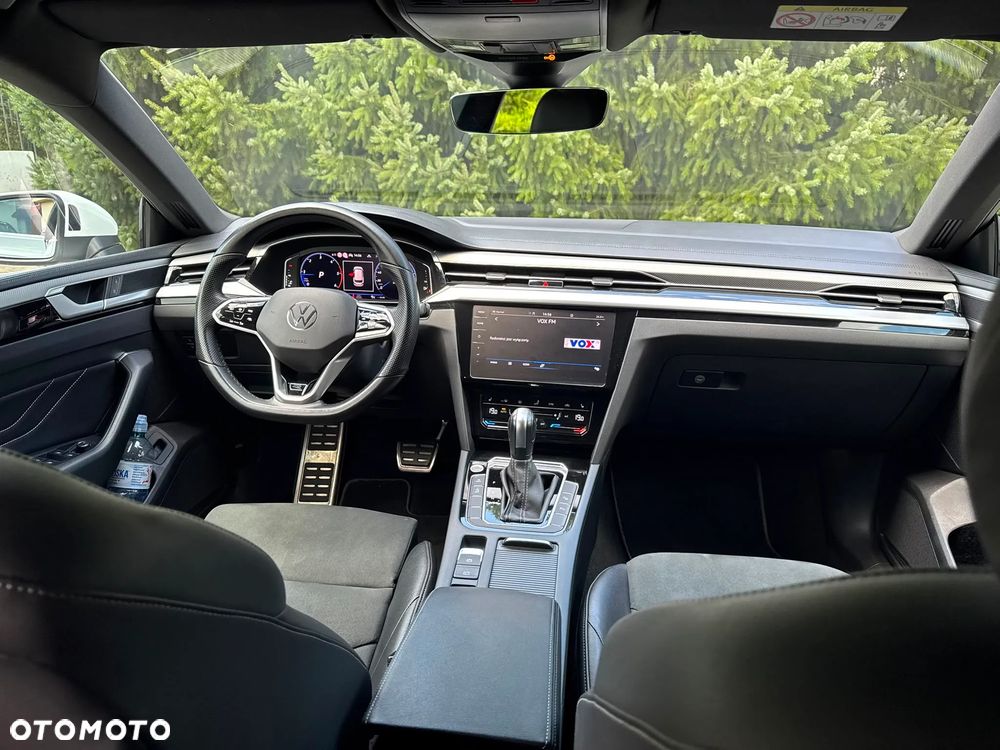 Volkswagen Arteon 2.0 TDI R-Line DSG - 22
