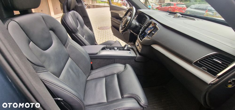 Volvo XC 90 T8 AWD Plug-In Hybrid R-Design 7os - 21