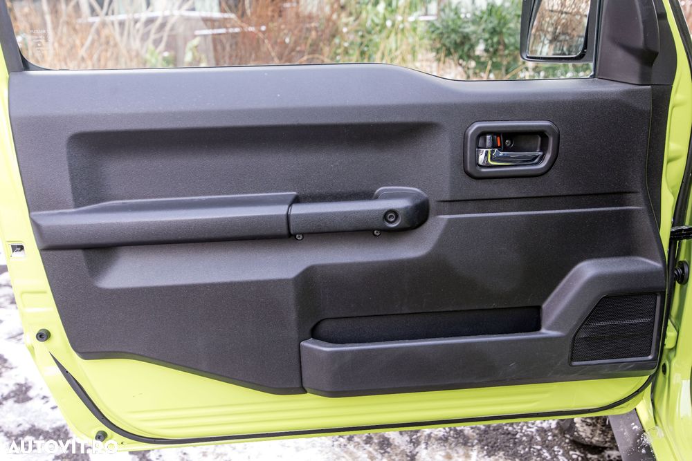 Suzuki Jimny - 15