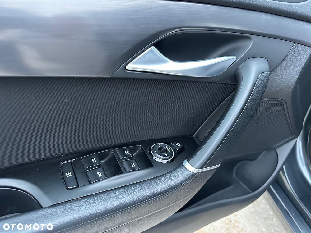 Hyundai i40 1.7 CRDi Comfort + - 16