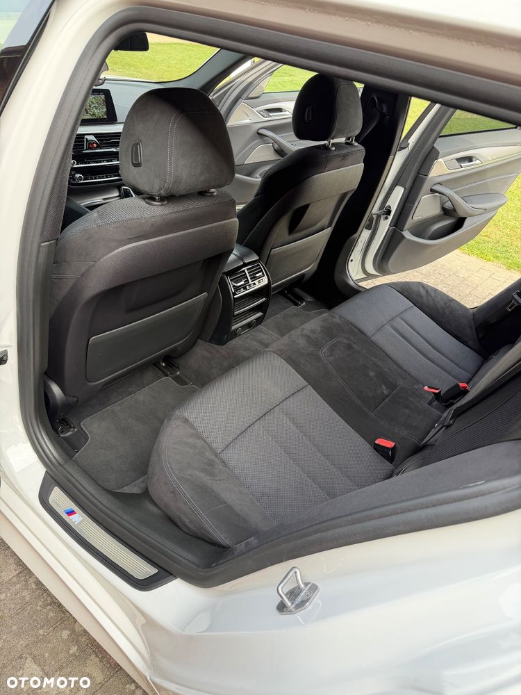 BMW Seria 5 540d xDrive M Sport sport - 22