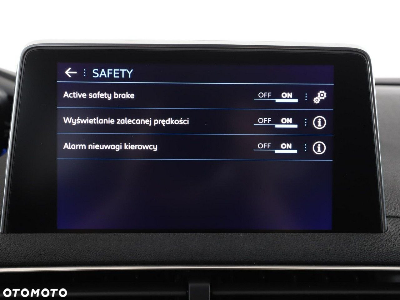 Peugeot 3008 1.2 PureTech Allure S&S EAT6 - 26