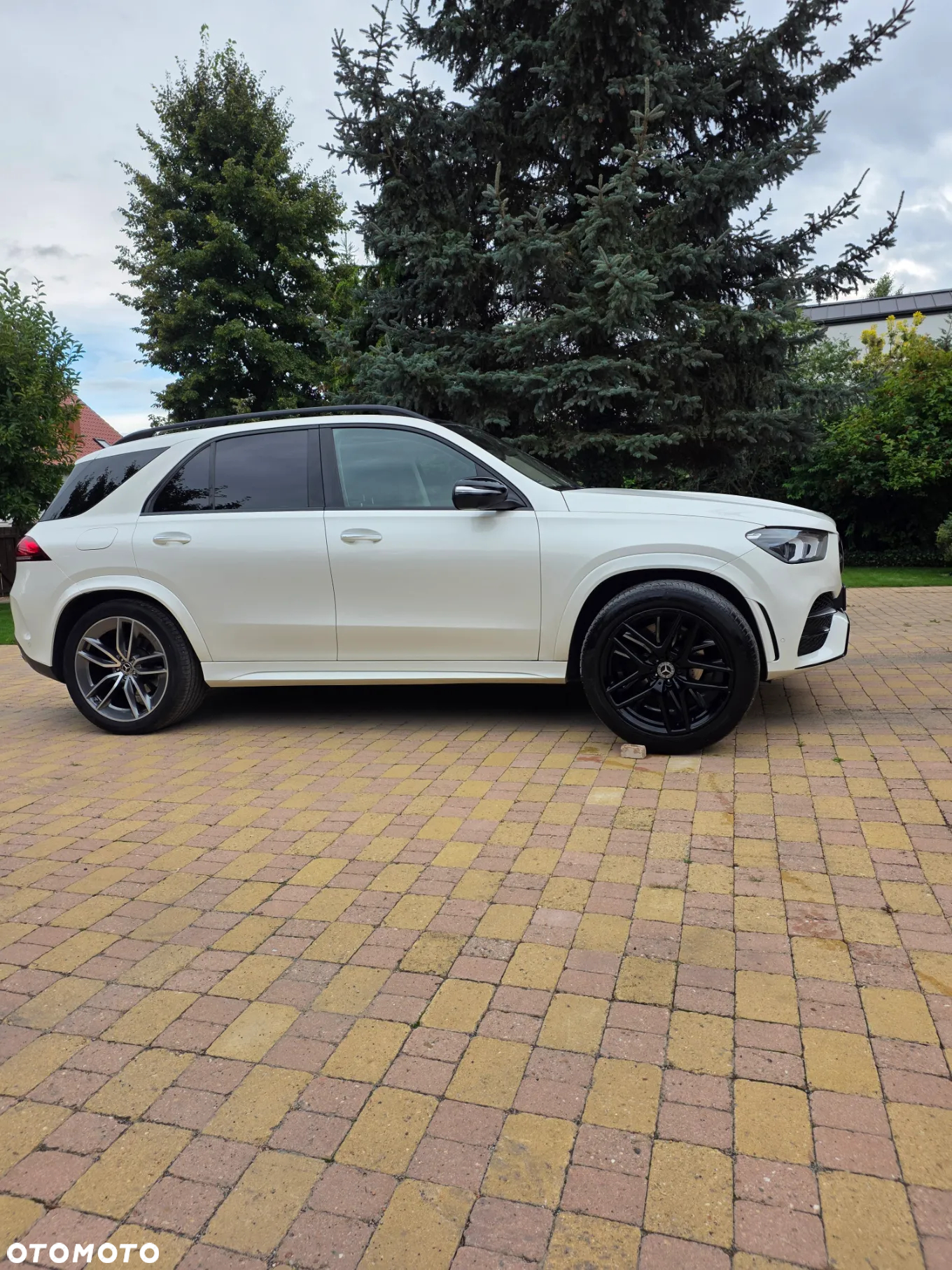 Mercedes-Benz GLE 400 d 4-Matic - 13