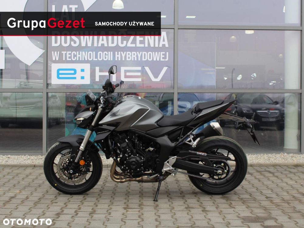 Honda CB - 2