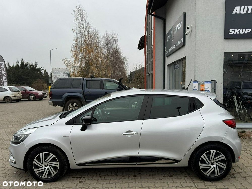 Renault Clio ENERGY TCe 120 LIMITED 2018 - 11