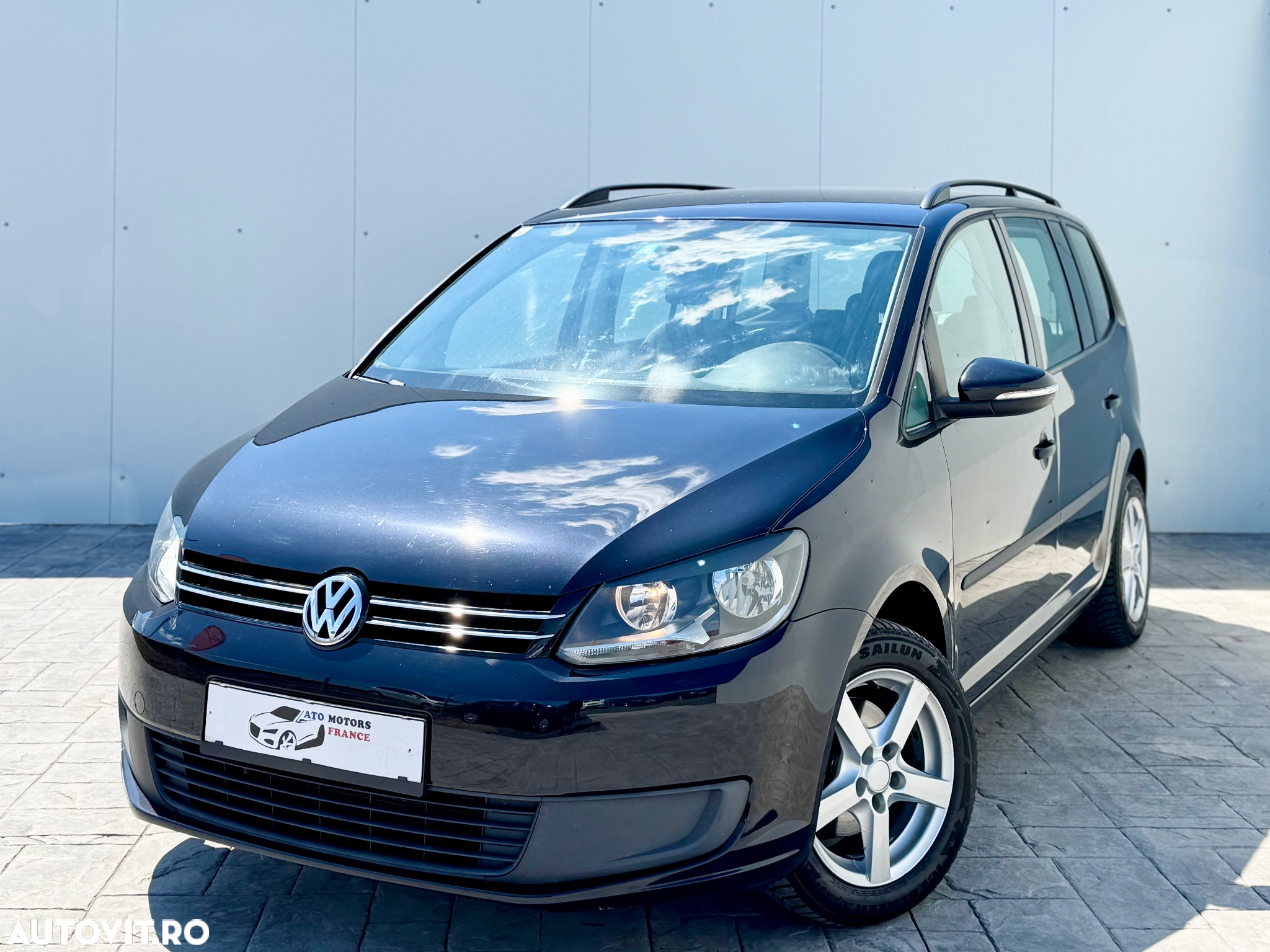 Volkswagen Touran 1.6 TDI Comfortline - 13