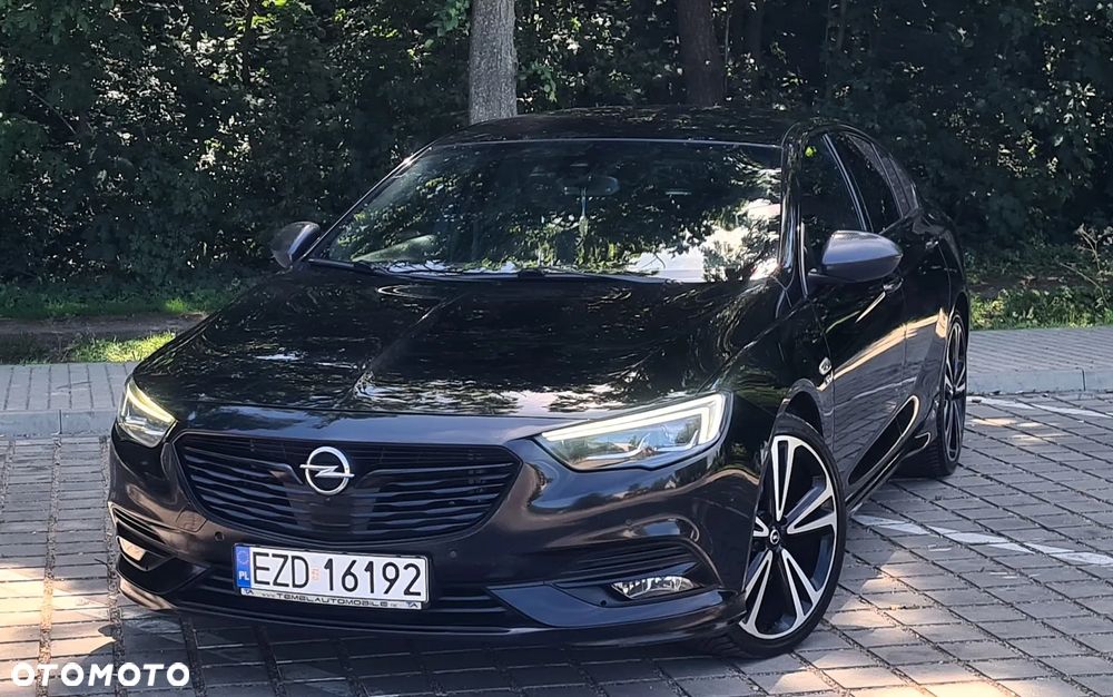 Opel Insignia 2.0 BiTurbo D 4x4 Automatik Ultimate Exclusive - 2