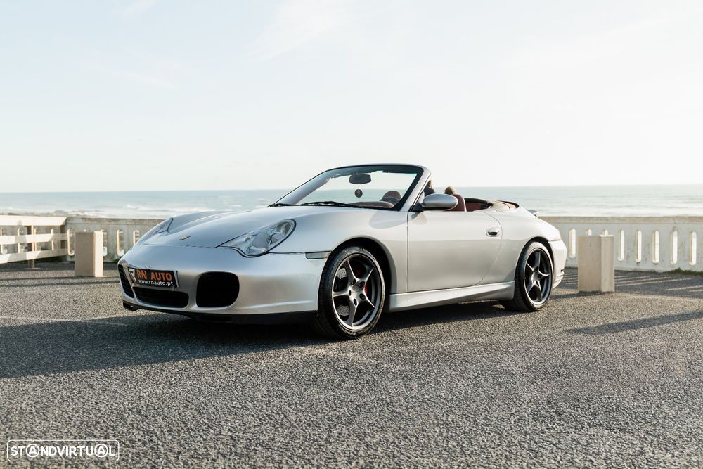 Porsche 911 (996) Carrera 4 Cabrio - 5