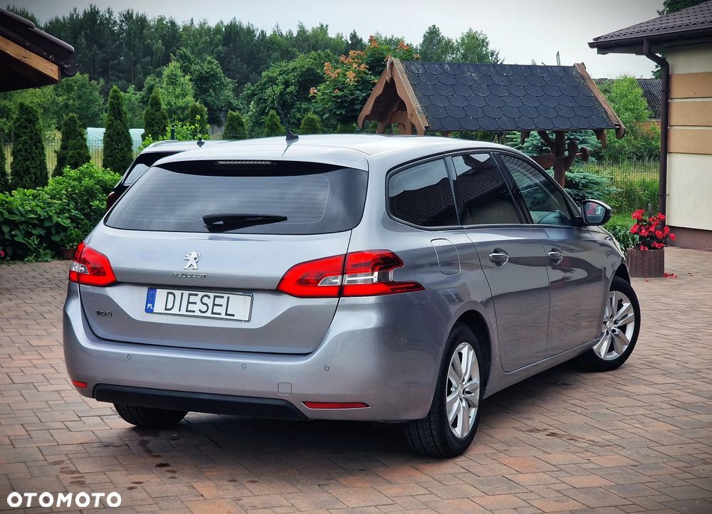 Peugeot 308 1.5 BlueHDi Allure S&S EAT6 - 14