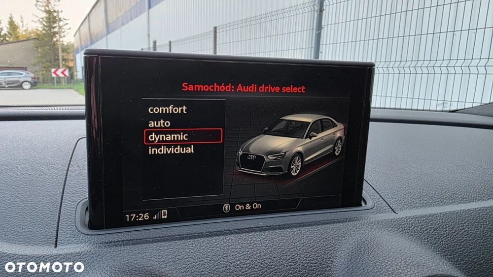 Audi S3 ver-s-tronic - 22