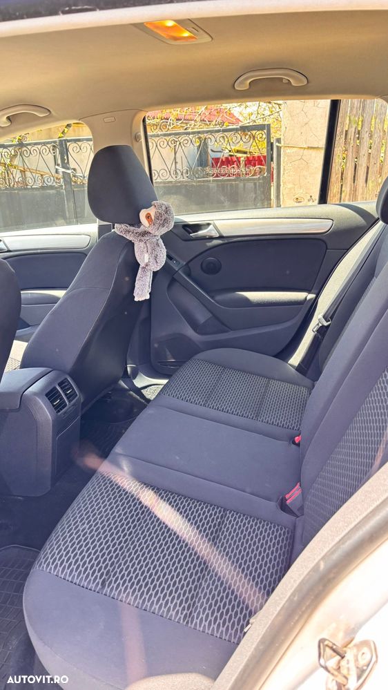 Volkswagen Golf 1.6 TDI DPF Trendline - 12