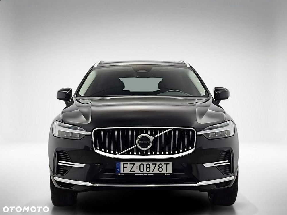 Volvo XC 60 T6 Plug-In Hybrid AWD Plus Bright - 8
