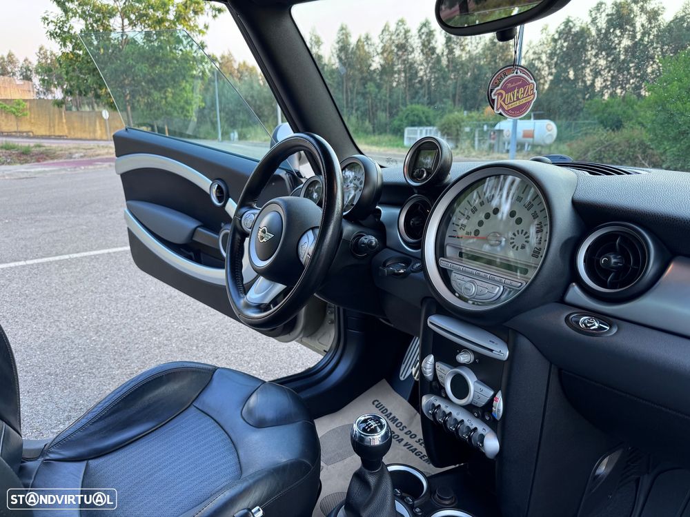 MINI Cabrio Cooper S - 15