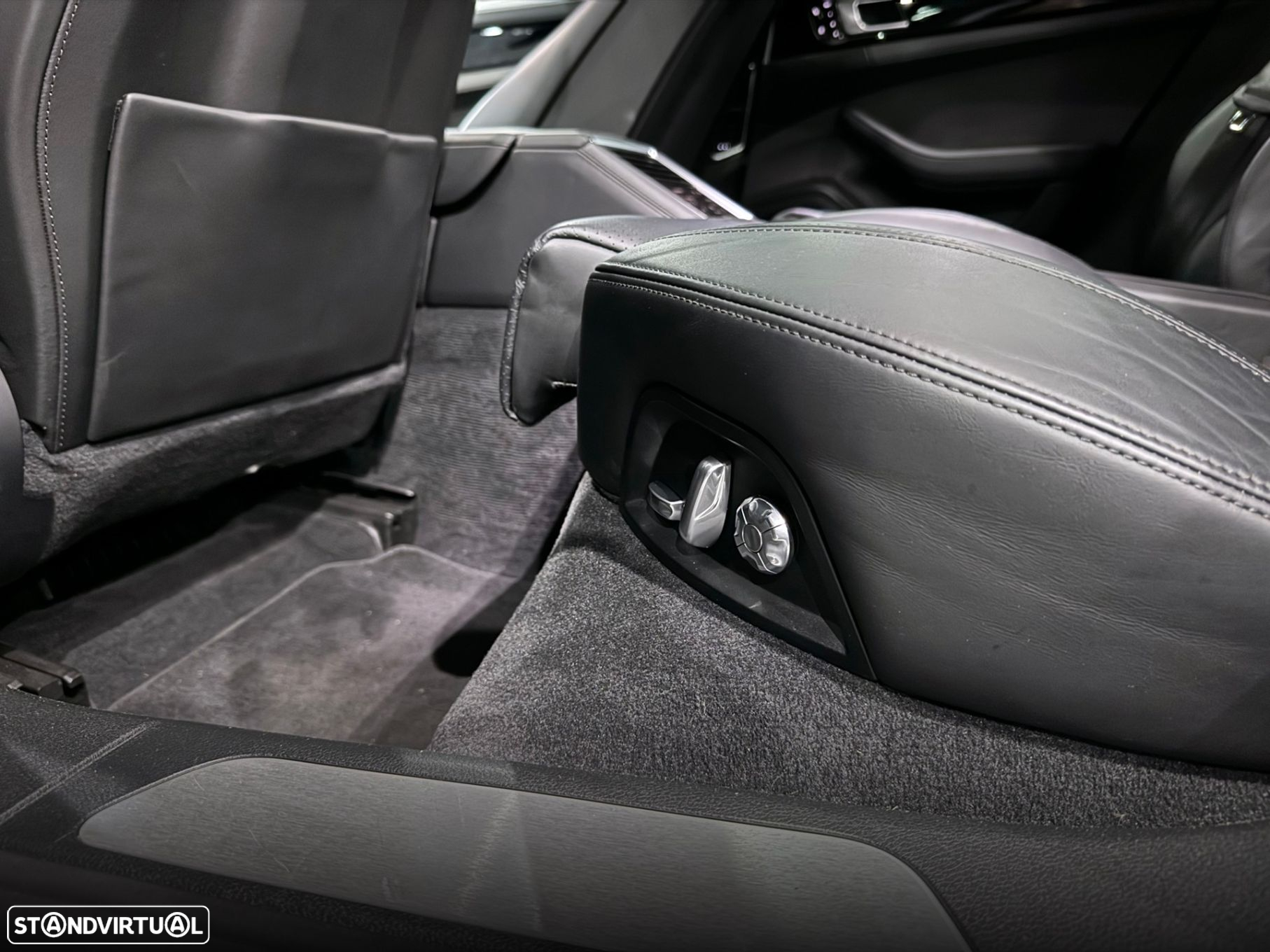 Porsche Panamera 4 E-Hybrid Executive - 26