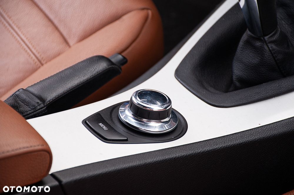 BMW Seria 3 320d - 18