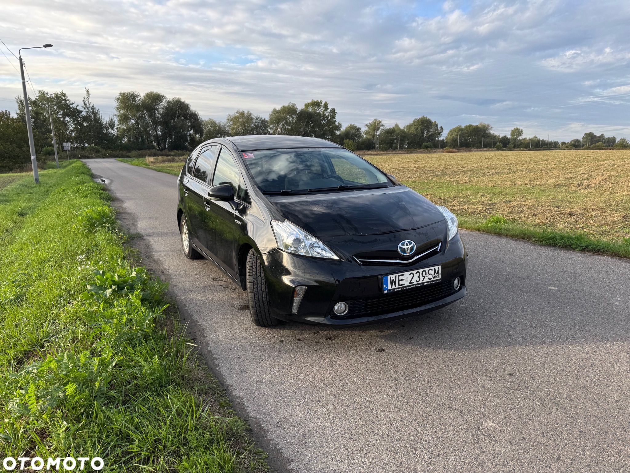Toyota Prius+ (Hybrid) Executive - 1