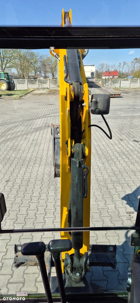 JCB 15C-1 - 15