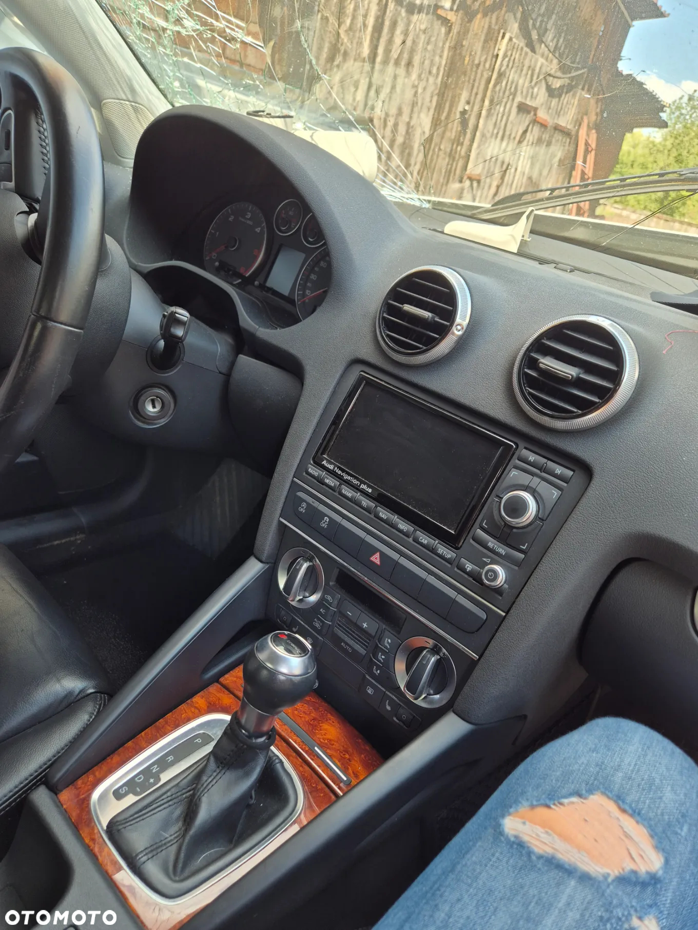 Audi A3 2.0 TDI DPF Ambiente S tronic - 13
