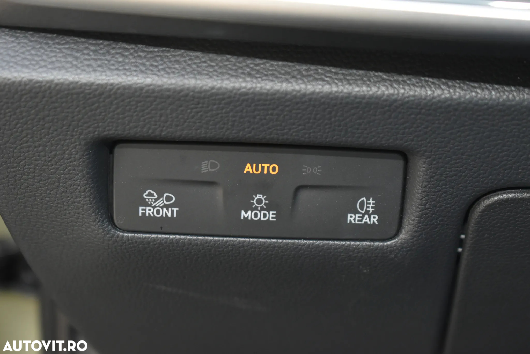 Skoda Superb Combi 1.5 TSI 150 CP DSG PHEV Selection - 24