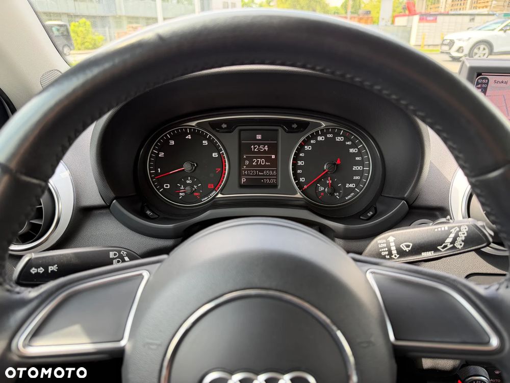 Audi A1 Sportback 1.4 TFSI Attraction S tronic - 20