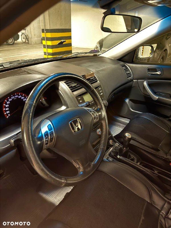 Honda Accord - 10
