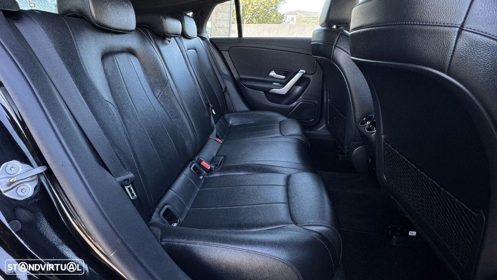 Mercedes-Benz CLA 250 e Shooting Brake Progressive - 11