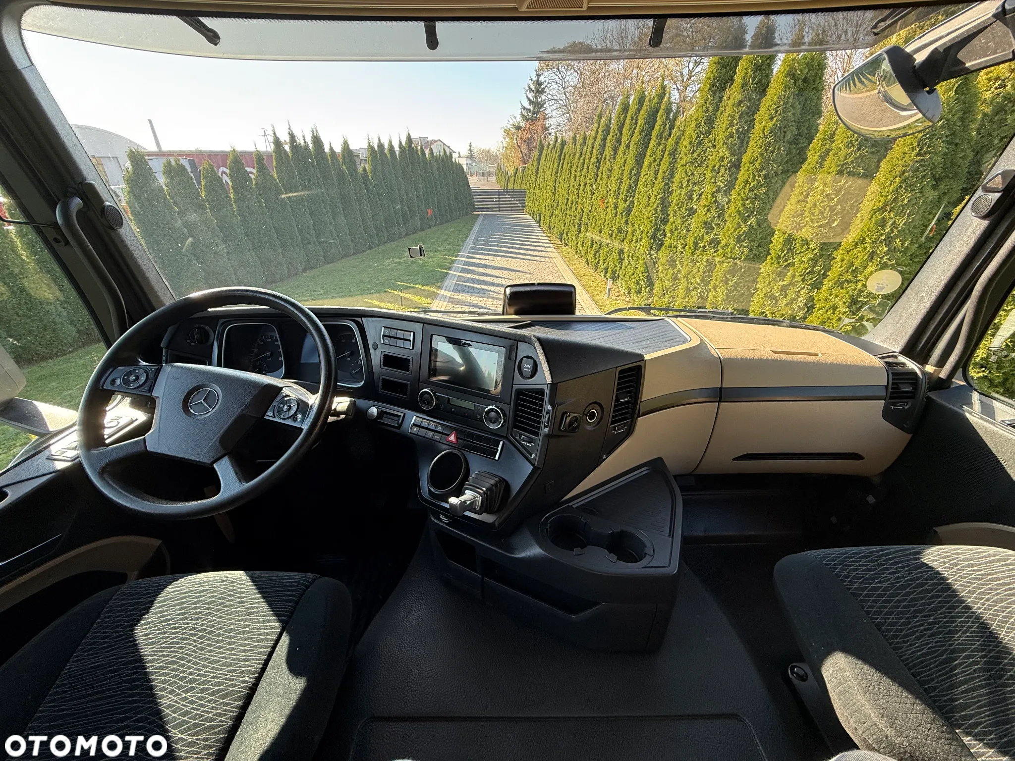 Mercedes-Benz ACTROS 1845 - 11