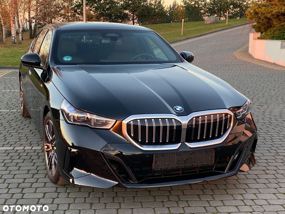 BMW Seria 5 520d xDrive - 2